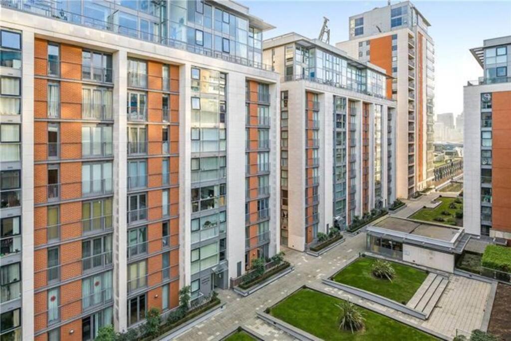 1 Bedroom Apartment Royal Docks Londres Exterior foto